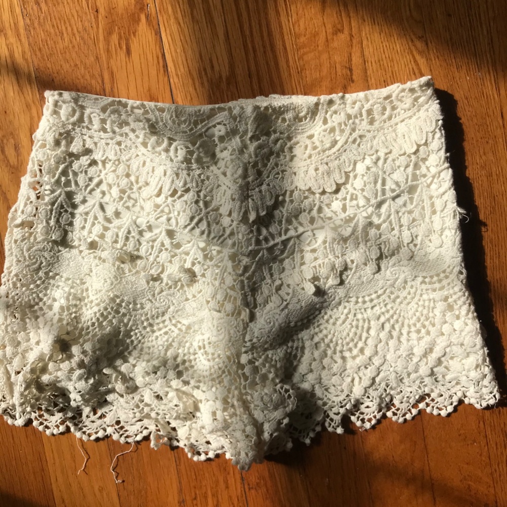 Cream Lace Shorts